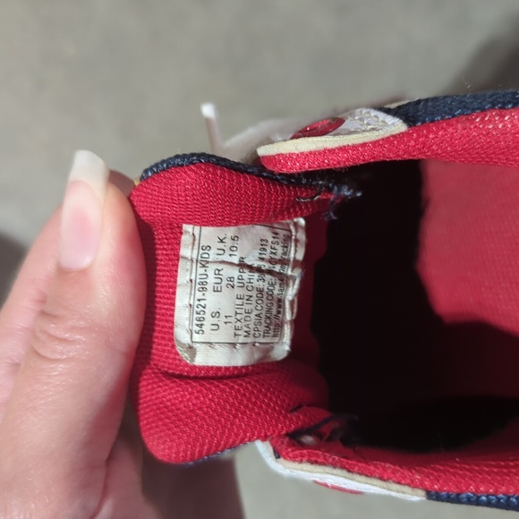 Kids size 11 Levi's - Picture 4 of 5